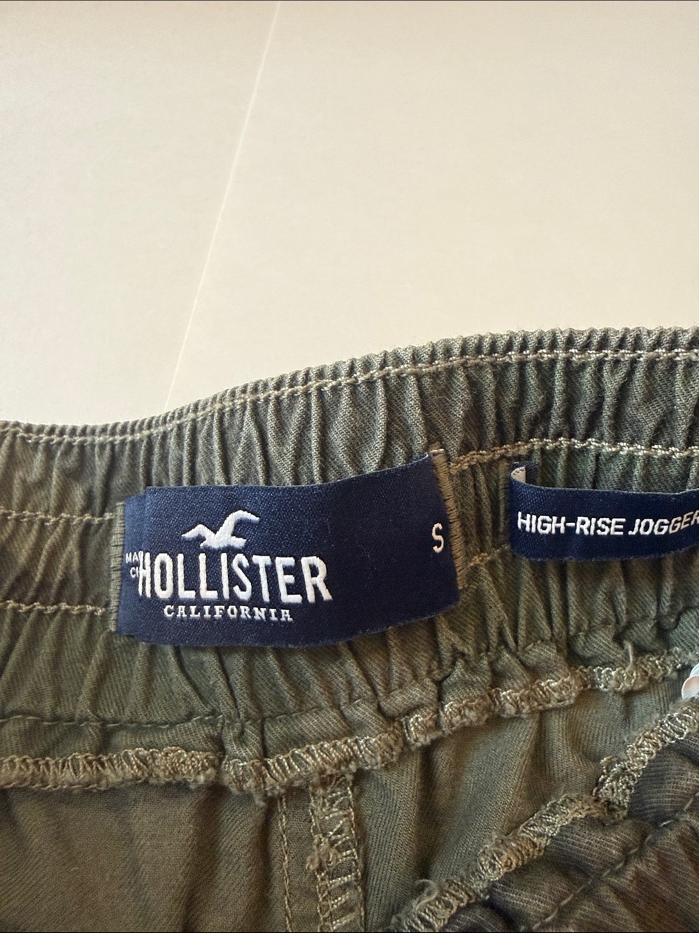 Hollister Camo Joggers Size Small High Rise Utility Pants Casual Athleisure - Picture 8 of 8